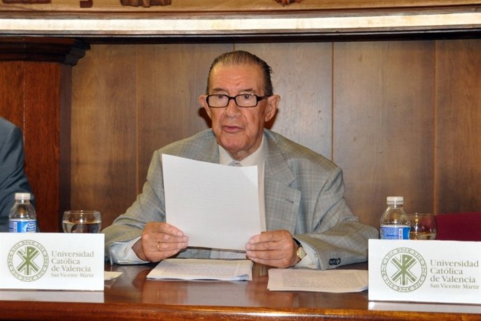 El economista Juan Velarde