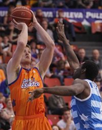 Justin Doellman elogia a Sato: "Siempre desea ganar al máximo nivel"