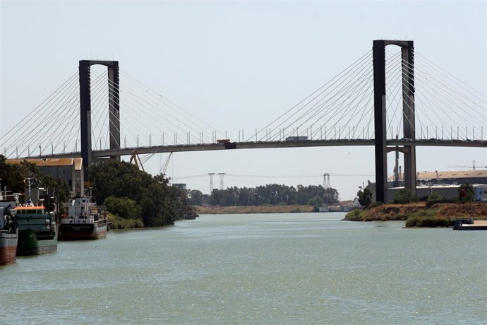 Puente del V Centenario.