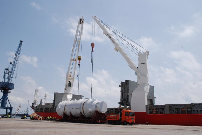 Exportación de 1.571 toneladas de acero a Bolivia desde el Puerto de Tarragona