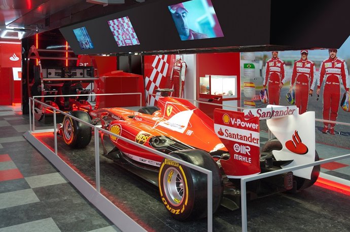 Réplica del Ferrari de Fernando Alonso