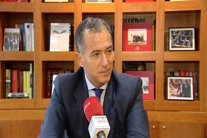 El consejero de Economía y Hacienda, Enrique Ossorio,