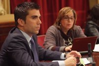 El PP replica a MÉS que Baleares tiene "unas condiciones más favorables que el resto de España" en materia energética