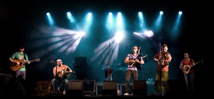 El grupo cántabro de folk Naheba, en concierto