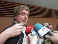 Bildu ofrece al PSN trabajar en un "gran acuerdo" que sustancie el cambio político pero creen que sigue amarrado a UPN