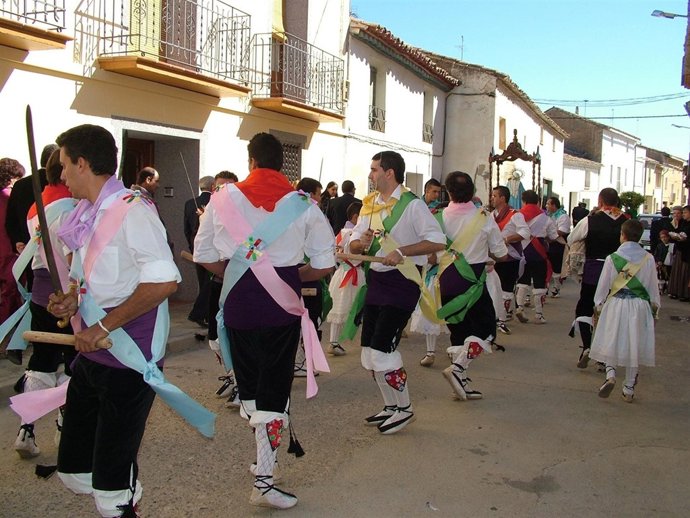 Dance de la localidad de Sena
