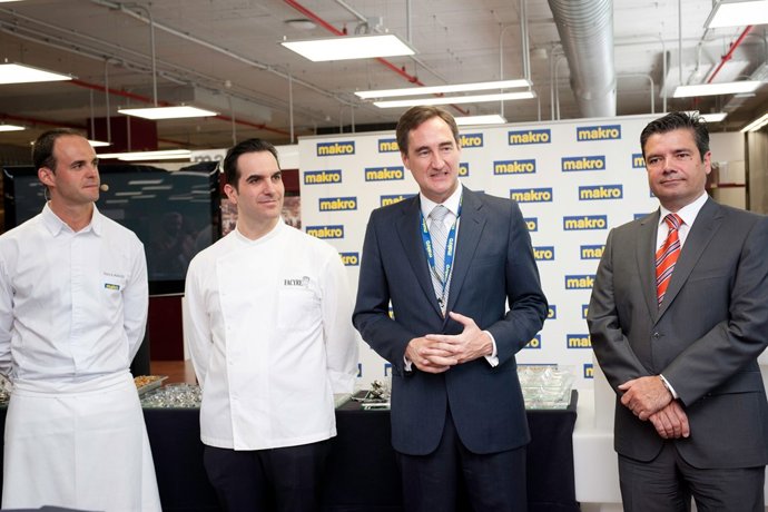 Iñigo Lavado, Mario Sandoval; José M