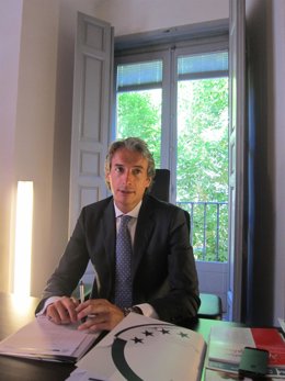 Presidente de la FEMP y alcalde de Santander, Íñigo de la Serna