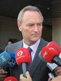 Fabra avala la moción de censura del PP en Orihuela (Alicante)