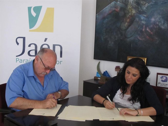 Firma del convenio para musealizar el Real Pósito de Labradores de Carboneros