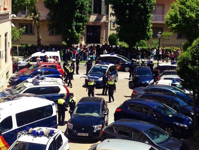 Concentración en Jaén durante la huelga contra la Lomce del 9 de mayo