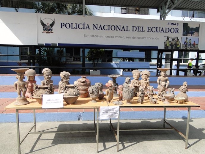 Piezas arqueolñogicas encontradas en Guayaquil