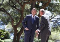 Rajoy destaca la buena marcha de la temporada turística