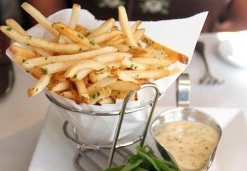 La comida basura es más apetecible durmiendo mal