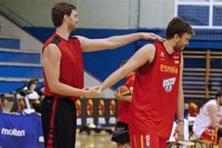 Pau Gasol visita a la selección