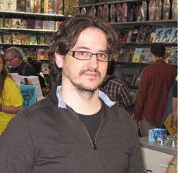 El dibujante Mikel Janín.