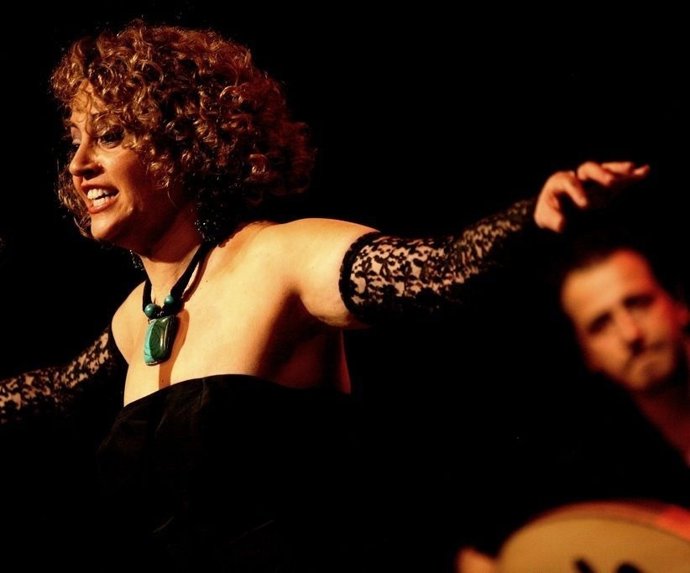 La fadista Rosa Solano en una de sus actuaciones