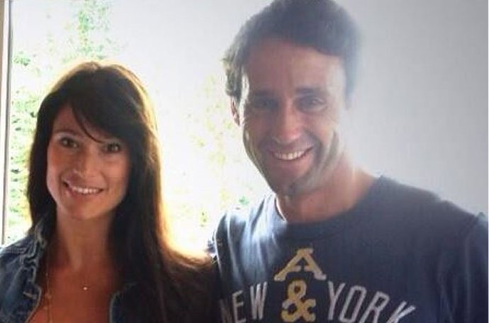 Sonia Ferrer y Escassi con sus hijos