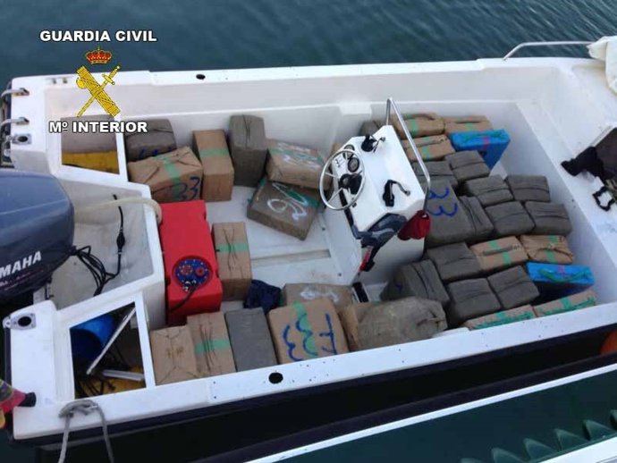 Incautación de 1.200 kilos de hachís en Algeciras