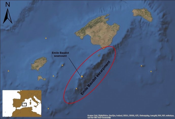 Escarpe emile baudot, al sur de Cabrera