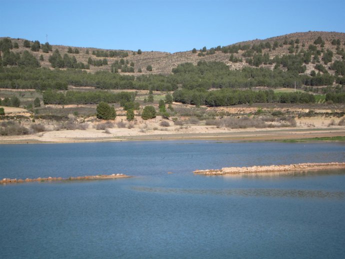 Uno de los pantanos de la cuenca