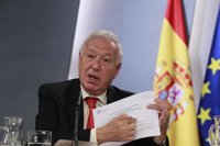 Exteriores asegura que no tomará decisiones "sin consultar" al PSOE