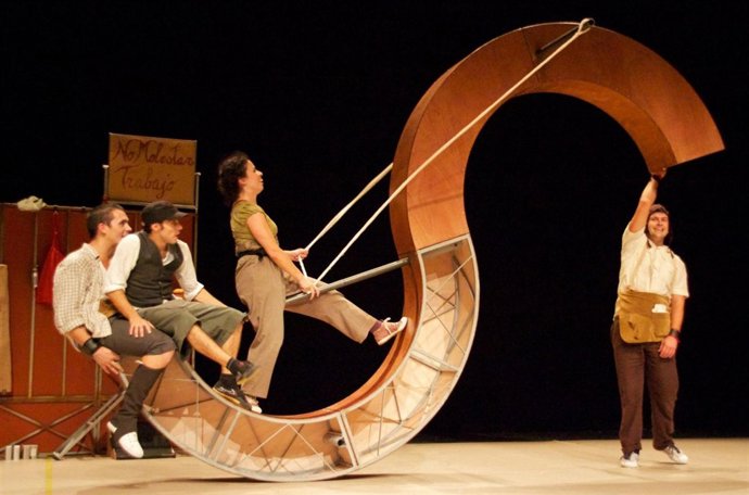 Representación de Vaivén Circus