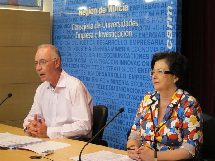 Alarcón y Navarro, en la rueda de prensa