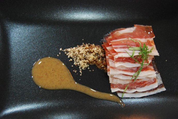 Tapas con jamón de Teruel