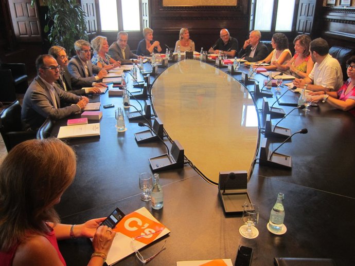 En la reunión de los portavoces de la Diputación Permanente