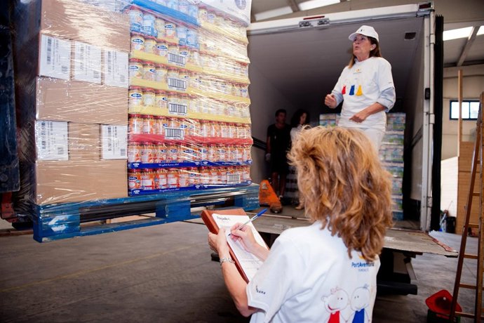 Recogida de alimentos en la Fundación Port Aventura