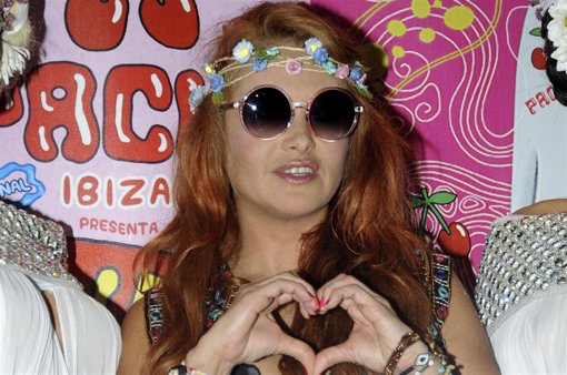 Paulina Rubio Flower Power