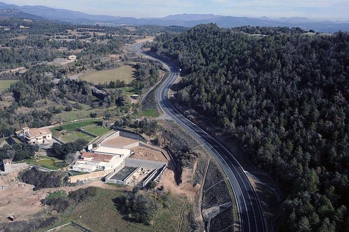 Carretera entre Olost y Olvan
