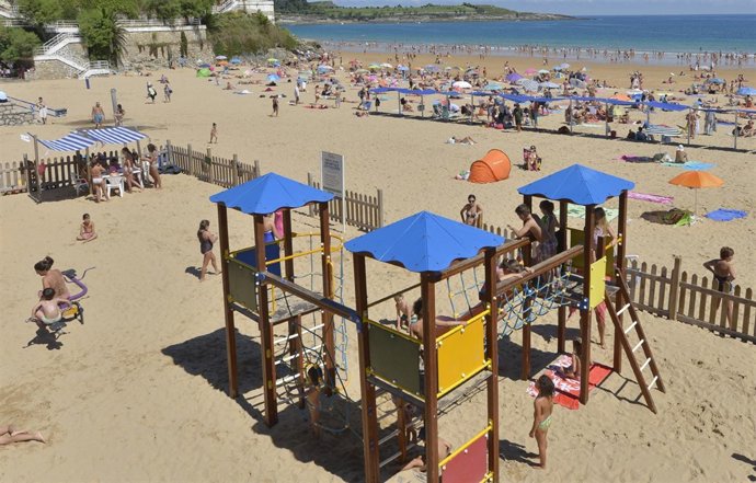 Parque infantil playero de la Primera del Sardinero