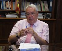 Hernández Mollar urge a elegir "pronto" al candidato del PP-A a la Junta, al que "respaldaremos todos"