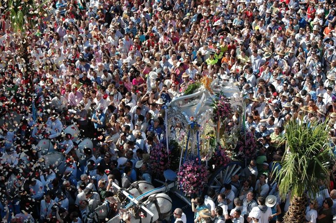 El Simpecado De La Hermandad Del Rocío De Huelva. 