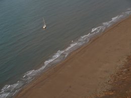 Rescatada una pareja británica a la deriva desde el jueves en el Delta del Ebro