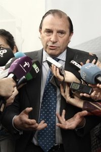 Martínez-Pujalte niega una guerra interna dentro del PP tras conocerse el pacto de Bárcenas con Rajoy