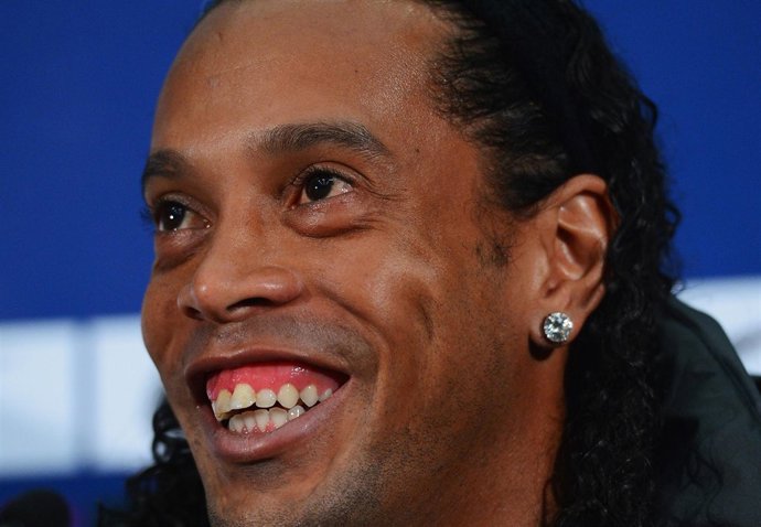 Ronaldihno ha decidido operarse la boca