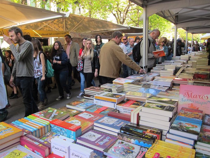 Libros el día de Sant Jordi de 2013