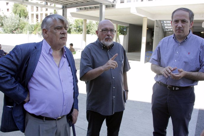Huguet (ERC) pide a Mas y a los consellers que vayan a la cadena independentista