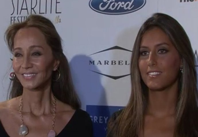 Ana Boyer tamara falco e Isabel Preysler en el concierto de enrique