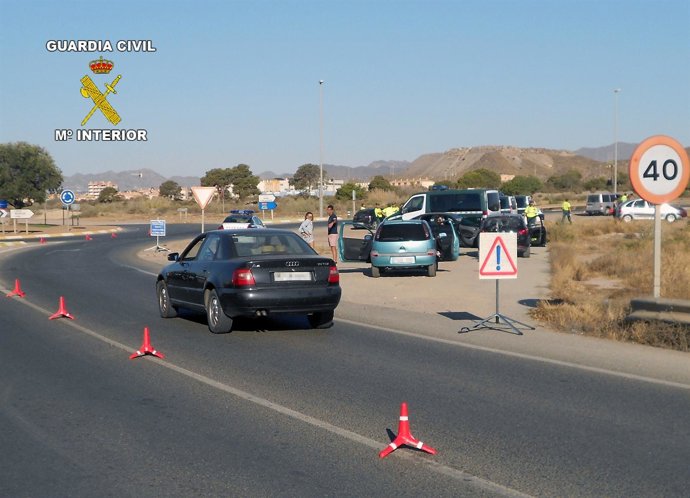 Control de la Guardia Civil de Tráfico