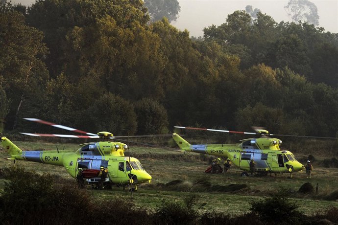 Medios de extinción de incendios en Vilamarín (Ourense).