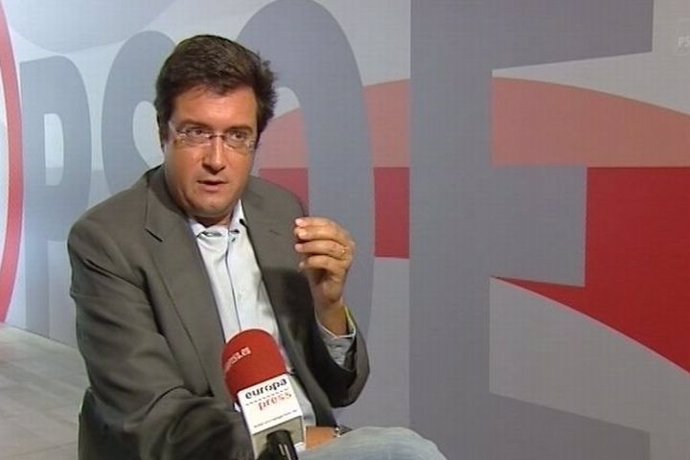 Óscar López critica la "hipocresía" del PP