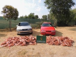 Cable de cobre y vehículos incautados a los detenidos en La Mudarra (Valladolid)