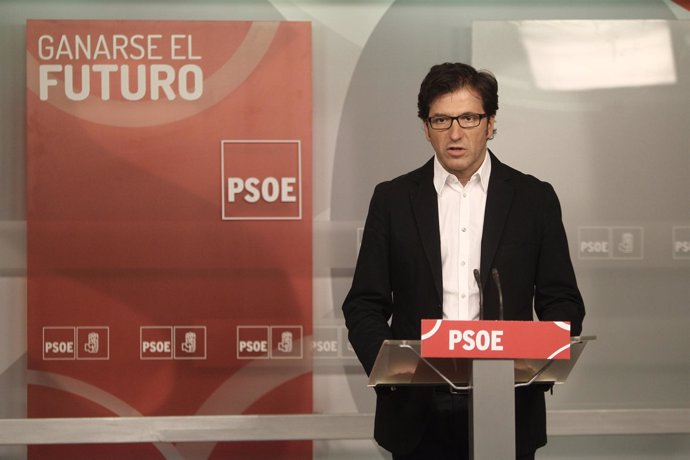 Juan Moscoso (PSOE) en Ferraz