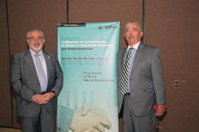 Mendoza y López de Silanes, en el acto