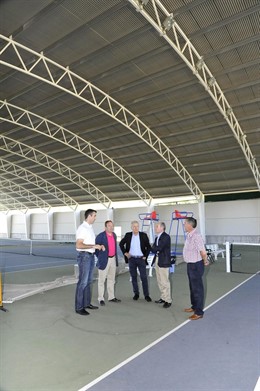 Visita cerramiento tenis Prado Salobre