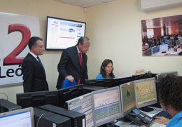 Silván en la nueva Sala de Respaldo del 112